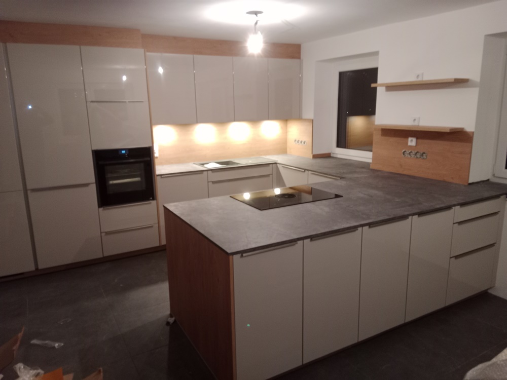 STM Montagen - Markus Steinhofer